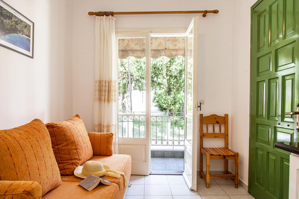 Georgakis George Rooms Васілікі Екстер'єр фото