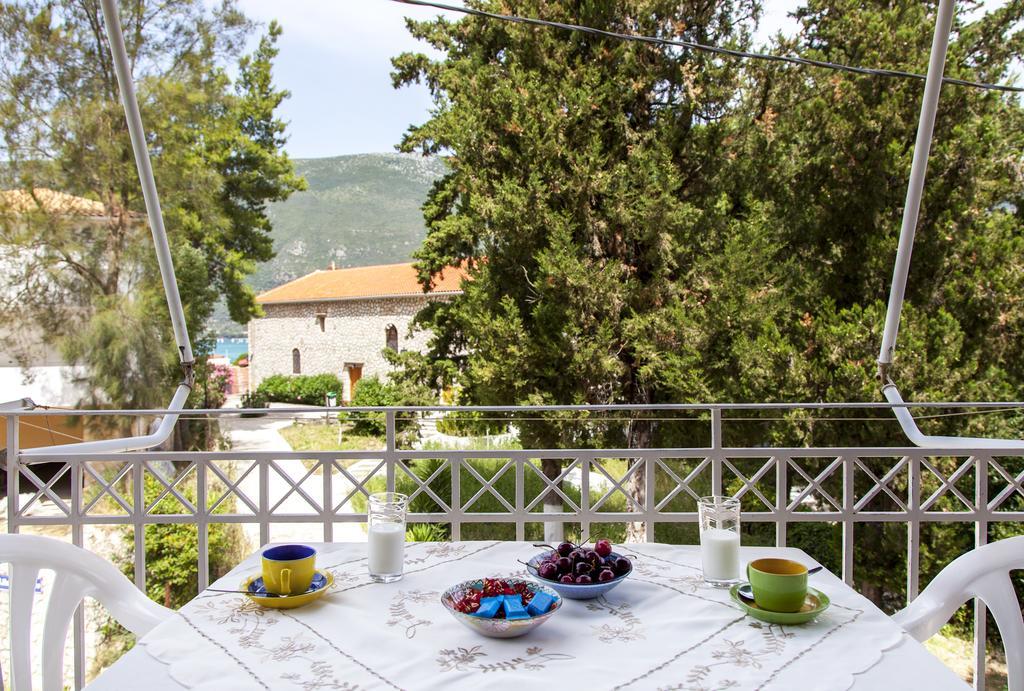 Georgakis George Rooms Васілікі Екстер'єр фото