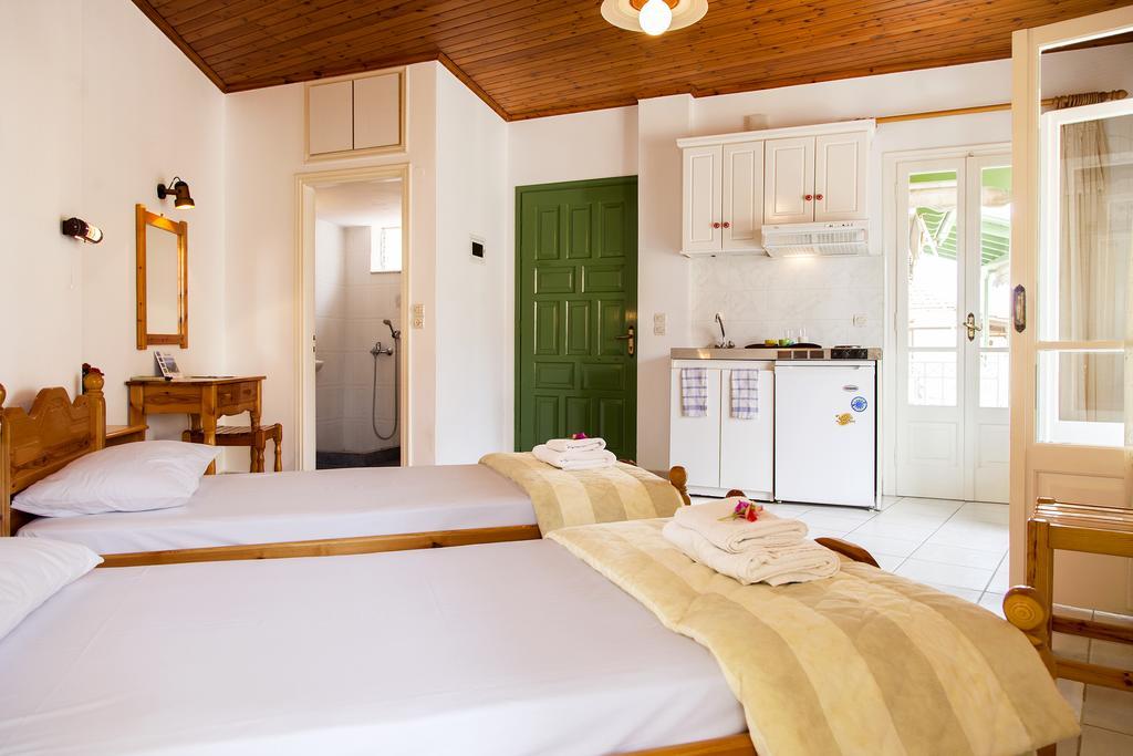 Georgakis George Rooms Васілікі Екстер'єр фото